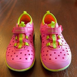 Girls Stride Rite Water Shoe